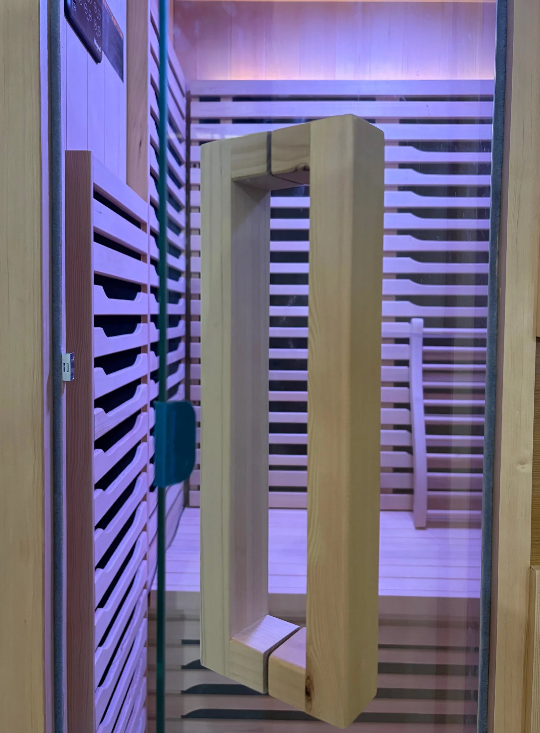 Blisspod | Milano | Vollspektrum-Sauna | Kanadisches Hemlockholz | Ultra-niedrige EMF | 5 Ferninfrarot- & 1 Rotglas-Heizstrahler | Chromotherapie | Für bis zu 2 Personen