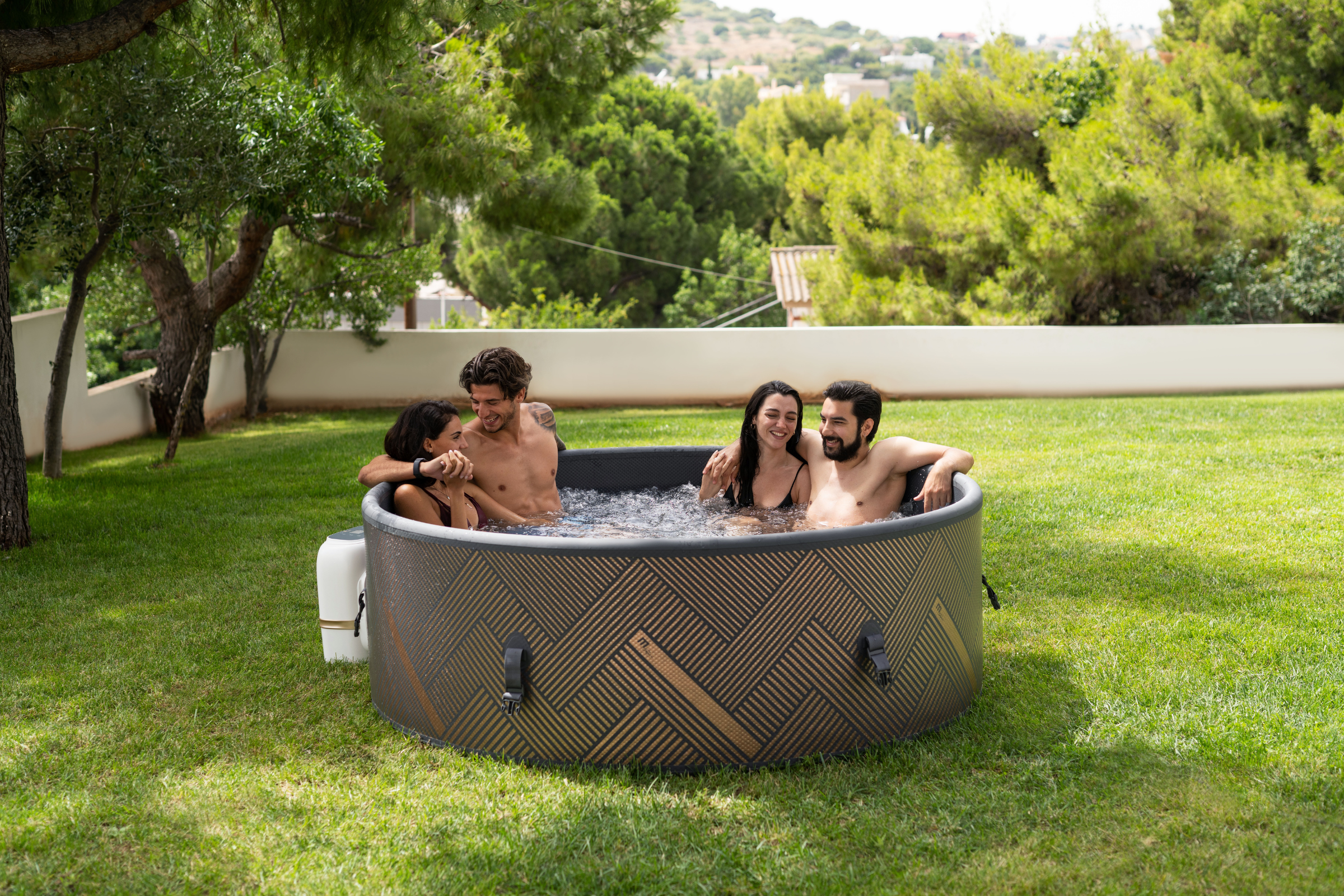 MSPA | MONO | Verto Serie | Steifer Whirlpool & Spa | Bis zu 6 Personen