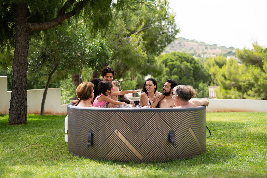 MSPA | MONO | Verto Serie | Steifer Whirlpool & Spa | Bis zu 6 Personen